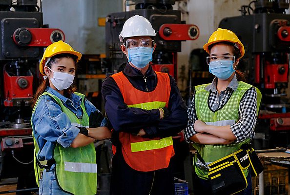 포토 JPG 해외이미지 백인 직업 남자 산업 얼굴 유니폼 비즈니스 공장 노동자 건강 가면 서기 안전 사람 동양인 세명 전자제품 사무실 추위 업무 비즈니스맨 그룹 작업실 바이러스 수리 보호 위생 질병 헬멧 서비스 예방 감시 공학 돌봄 인플루엔자 전염병 제어 해외202008 해외포토 서양인 옷 교육 컨셉 공업 의학 모션 인종 신체부위 작업 직장인 보호장비 파일형식