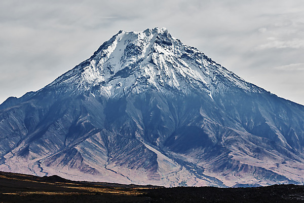 포토 JPG 해외이미지 여행 자연 날씨 산 풍경 경사 초원 사람없음 야외 환경 맑음 등산 하이킹 가을 전원 큼 그림 생태계 화산 분화구 산봉우리 원뿔 내추럴 산악지대 생태학 절정 해외202008 해외포토 도형 계절 교육 레저 트래킹 전기에너지 크기 봉우리 파일형식