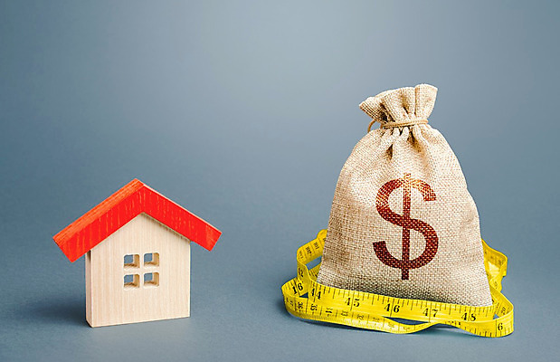 포토 JPG 해외이미지 컨셉 부동산 줄자 사람없음 달러 회색 돈자루 재산 가격 건축모형 가치 비용 해외202008 해외포토 컬러 돈 자 금융 경제 모형 파일형식