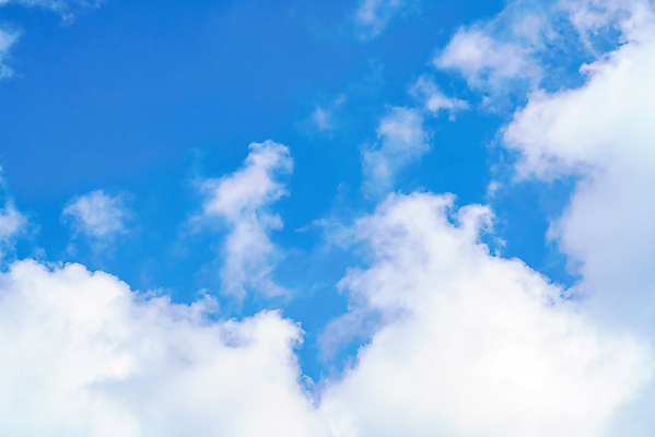 포토 JPG 해외이미지 구름 계절 종교 백그라운드 일러스트 자연 벽지 하늘 바람 날씨 사람없음 야외 여름 파란색 빛 우주 환경 펼침 흰색 그룹 분위기 큼 만족 질감 천국 솜털 그런지 오존 카피스페이스 해외202008 해외포토 자연요소 감정 컬러 컨셉 모션 공백 크기 생태계 파일형식