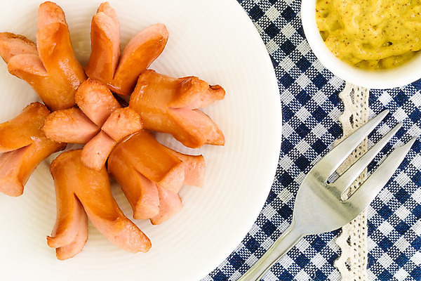 포토 JPG 해외이미지 백그라운드 사람없음 저녁식사 튀김 소시지 아침식사 점심식사 해외202008 해외포토 음식 식사 가공식품 파일형식