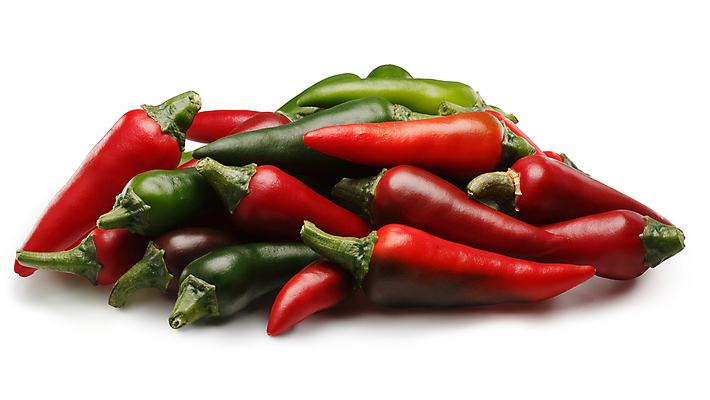 포토 JPG 해외이미지 음식 채소 과일 자연 고추 사람없음 빨간색 초록색 쌓기 흰색 뜨거움 향신료 유기농 날것 후추 흙더미 고립 숙성 식용 많음 해외202008 해외포토 웰빙 컬러 컨셉 모션 흙 생태계 향미료 파일형식 더미