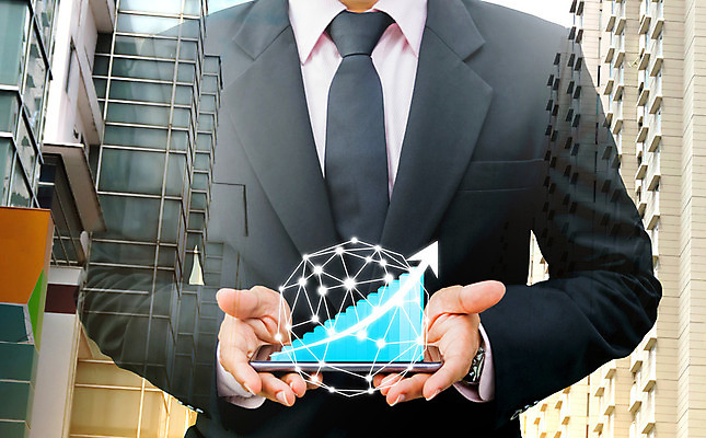 포토 JPG 해외이미지 손 백그라운드 컨셉 돈 비즈니스 성공 그래프 미래 사람 사람없음 금융 경제 컴퓨터 글로벌 세일 디지털 자료 성장 비즈니스맨 시장 재산 주식 위험 분석 무역 보고서 외화 투자 이익 수익 가치 온라인 경영 해외202008 해외포토 남자 산업 신체부위 전자제품 직장인 파일형식