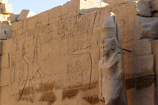 포토 JPG 해외이미지 전통 문화 벽 여행 건축양식 아프리카 자연 이집트 사람없음 건물 바위 도시 사찰 역사 재산 옛날 파라오 해외202008 해외포토 건축물 건축 나라 종교건축 금융 돌_바위 생태계 파일형식