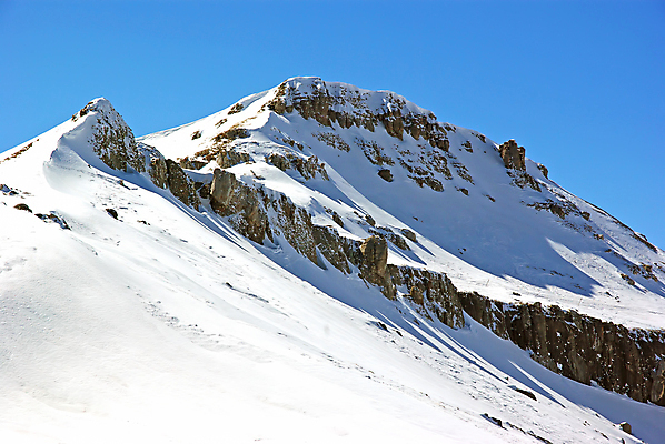포토 JPG 해외이미지 구름 유럽 백그라운드 겨울 자연 날씨 산 파노라마 풍경 경사 사람없음 야외 파란색 태양 환경 얼음 하이킹 추위 안개 흰색 닫기 정상 고도 휴양지 빙하 오르기 알프스 장면 루마니아 웅장함 절정 해외202008 해외포토 자연요소 계절 나라 컬러 모션 레저 촬영기법 장소 생태계 파일형식