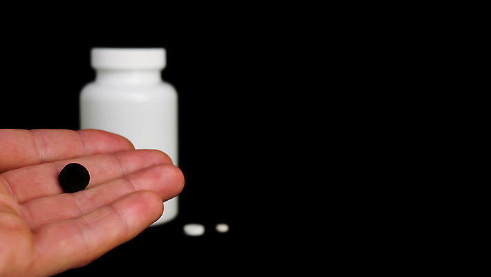 포토 JPG 해외이미지 라이프스타일 디자인 과학 백그라운드 컨셉 검은배경 건강 병원 어류 사람없음 치료 알약 약 건강관리 검은색 화장품 고통 의사 흰색 하트 입 황금 질병 큼 강의 자르기 약국 처방 테라피 중독 박테리아 흙더미 조제 알레르기 보충 고립 돌봄 복용 약사 오메가 진통제 치료제 화학자 항생제 효과 해외202008 해외포토 모양 감정 컬러 의학 모션 관리 생활 신체부위 뷰티 수중동물 흙 의료진 크기 과학자 만들기 파일형식 더미