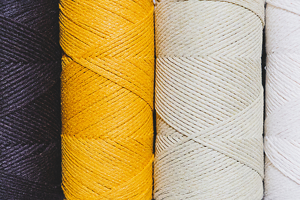 포토 JPG 해외이미지 밧줄 백그라운드 패턴 추상 근접촬영 취미 사람없음 장식 노란색 쌓기 흰색 면 뜨개질 실 주식 천 묘사 오브젝트 질감 수공예 내추럴 양모 핸드메이드 해외202008 해외포토 줄 뷰포인트 컬러 무늬 모션 금융 직물 공예 파일형식