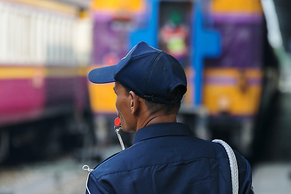 포토 JPG 해외이미지 도로 여행 교통시설 태국 노동자 사람 사람없음 금속 힘 기계 기차 수확 화물 업무 엔지니어 역 서비스 속도 방콕 보안 전차 부활 시스템 엔진 일반 공학 유지 방법 복원 선로 업그레이드 옛날 철강 바르샤바 해외202008 해외포토 직업 교육 아시아 길 육상교통 교통 농업 재질 대중교통 안전 운송업 작업 기술자 시설 폴란드 파일형식