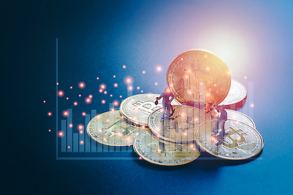 포토 JPG 해외이미지 여행 컨셉 돈 인터넷 비즈니스 교통시설 성공 사람 사람없음 금융 경제 글로벌 숫자 디지털 동전 산책 미니어처 성장 업무 티켓 시장 황금 심볼 무역 투자 상업 전자 토막 시민 땅파기 미니 세관 해외202008 해외포토 문자 산업 교통 휴식 모형 작업 재산 시설 국민 파일형식 관세청