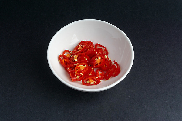 포토 JPG 해외이미지 식물 문화 음식 백그라운드 채소 일러스트 재료 고추 멕시코 파프리카 건강 요리 사람없음 빨간색 초록색 우주 주방 흰색 신선 뜨거움 양념 먹기 향신료 묘사 오브젝트 유기농 매움 날카로움 후추 칠레 연소 고립 살사댄스 숙성 채식주의자 페퍼로니 해외202008 해외포토 웰빙 컬러 북아메리카 모션 춤 남아메리카 소시지 맛 채식 향미료 파일형식