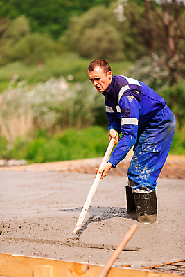 포토 JPG 해외이미지 산업 건축양식 노동자 주택 한명 금속 기계 장비 업무 작업 액체 붓기 혼합 땅 믹서 서식 파일 파이프 시멘트 공학 개발 건축업자 계약자 고용 방법 섞기 콘크리트 프로젝트 해외202008 해외포토 직업 1 교육 건축 모션 재질 사람 건물 구직 계약 채용 파일형식