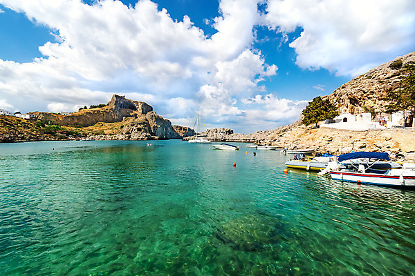 포토 JPG 해외이미지 꽃 바다 섬 여행 결혼 우산 하늘 파노라마 풍경 사람없음 여름 태양 항구 맑음 만 보트 성자 지중해 그리스 선베드 그리스인 가림막 아크로폴리스 해외202008 해외포토 자연요소 서양인 식물 계절 유럽 종교 배_교통 의자 교통시설 날씨 촬영기법 이벤트 파일형식