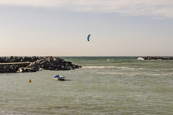 포토 JPG 해외이미지 디자인 계절 파도 바다 백그라운드 자연 벽지 하늘 표면 휴가 휴식 건강 풍경 사람없음 야외 물 여름 파란색 빛 햇빛 태양 반사 평화 일출 환경 맑음 침묵 일몰 전원 정상 장면 부드러움 내추럴 수평선 해외202008 해외포토 자연요소 컬러 컨셉 날씨 노을 소리 감각 전기에너지 생태계 파일형식