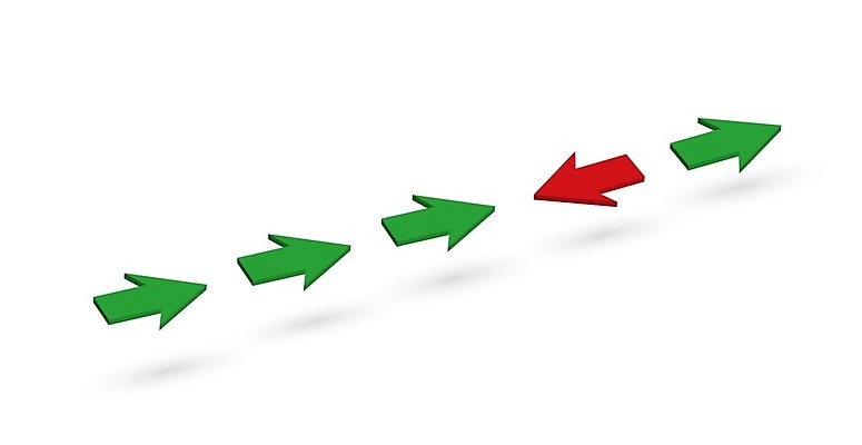 EPS 해외이미지 템플릿 디자인 실루엣 컨셉 일러스트 화살 그래픽 장식 빨간색 초록색 세트 대립 공백 방향 그림 윤곽 엘리먼트 해외202008 해외일러스트 컬러 촬영기법 파일형식 벡터