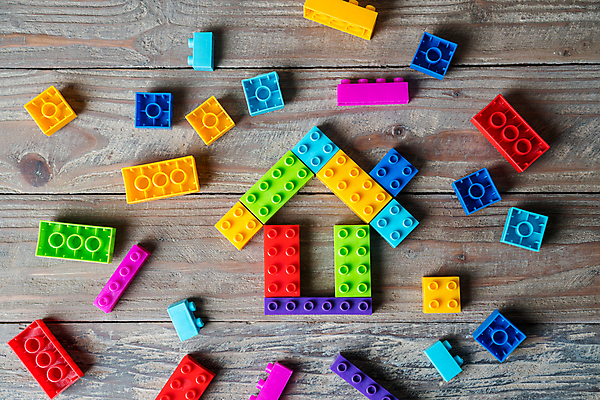 포토 JPG 해외이미지 모델 컨셉 돈 건축양식 설계 벽돌 새로움 주택 사람없음 건물 목재 금융 판매 블록 흰색 재산 구매 책상 오브젝트 보고서 투자 청사진 보험 대출 세금 업그레이드 진짜 프로젝트 해외202008 해외포토 나무 건축물 건축 컬러 가구 비즈니스 재료 경제 쇼핑 파일형식