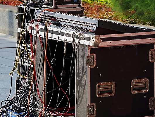 포토 JPG 해외이미지 사람없음 전자제품 장비 전선 믹서 오디오 위로 입력 제어 해외202008 해외포토 파일형식