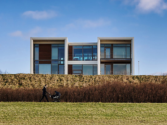 포토 JPG 해외이미지 전통 외관 바다 건축양식 주택 덴마크 사람없음 건물 초록색 여름 파란색 환경 항구 도시 해군 고립 해외202008 해외포토 건축물 계절 건축 컬러 교통시설 군대 북유럽 파일형식