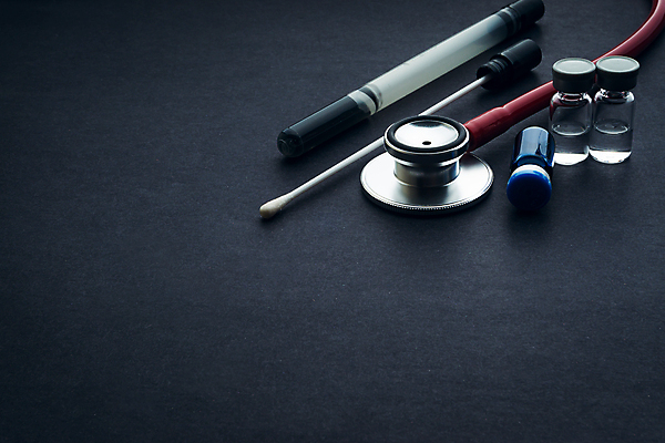 포토 JPG 해외이미지 아이콘 직업 과학 백그라운드 유니폼 일러스트 청진기 건강 병원 가면 사람없음 치료 약 건강관리 자료 고통 장비 환자 간호사 의사 공구 하트 긴급 수술 맥박 보호 질병 심볼 측정 외과 돌봄 심장병 업데이트 카피스페이스 해외202008 해외포토 모양 옷 감정 컨셉 의학 의료기기 모션 관리 공백 의료진 도구 파일형식