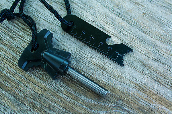 포토 JPG 해외이미지 나무 라이프스타일 백그라운드 자연 불 사람없음 야외 목재 세트 여행객 환경 금속 검은색 캠핑 장비 공구 업무 뜨거움 보호 철 시작 군용 소매 내추럴 조립 철강 생존 해외202008 해외포토 자연요소 식물 컬러 컨셉 재료 재질 레저 군대 사람 생활 도구 작업 생태계 파일형식