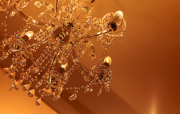 포토 JPG 해외이미지 모양 디자인 백그라운드 크리스마스 패턴 모션 유리 추상 미술 사람없음 내부 장식 빛 파티 우주 검은색 축제 수확 골동품 램프 화려 클래식 고급 우아함 소프트포커스 크리스탈 묘사 만족 복고 보케 다이아몬드 블러 빅토리아 옛날 스타일 해외202008 해외포토 기념일 감정 컬러 컨셉 무늬 농업 재질 문화예술 조명 촬영기법 이벤트 광석 보석 파일형식