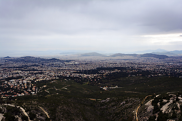 포토 JPG 해외이미지 구름 계절 유럽 바다 여행 하늘 산 주택 파노라마 풍경 사람없음 야외 건물 도시풍경 봄 도시 그리스 언덕 아테네 산봉우리 뿌연 수평선 해외202008 해외포토 자연요소 건축물 나라 촬영기법 봉우리 파일형식