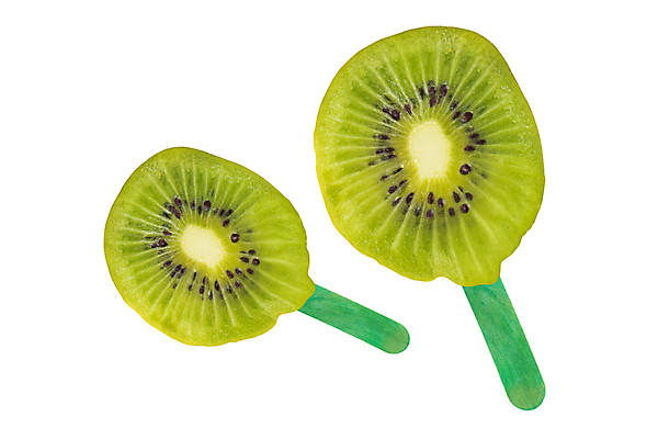 포토 JPG 해외이미지 음식 백그라운드 다이어트 과일 재료 부분 자연 디저트 건강 키위 사람없음 초록색 얼음 추위 흰색 신선 닫기 달콤 맛 상품 먹기 크림 오브젝트 상쾌 내추럴 고립 채식주의자 해외202008 해외포토 자연요소 감정 컬러 컨셉 모션 생태계 채식 파일형식