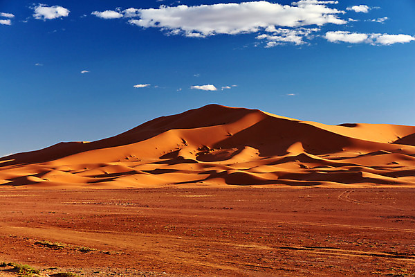포토 JPG 해외이미지 공원 모래 파도 여행 백그라운드 오렌지 아프리카 자연 하늘 바람 휴가 건조 따뜻함 그림자 풍경 사람없음 야외 빨간색 여름 파란색 모래사장 맑음 사막 뜨거움 황무지 모래언덕 사파리 모로코 사하라 아랍어 해외202008 해외포토 자연요소 계절 공공시설 나라 바다 컬러 과일 날씨 언덕 생태계 파일형식