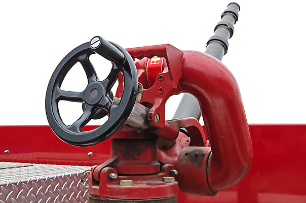 포토 JPG 해외이미지 산업 불 새로움 안전 사람없음 빨간색 물 노란색 금속 장비 총 수확 공구 긴급 용기 구출 끝 떨어짐 보호 연결 사건 예방 싸움 파이프 호스 짐차 엔진 대포 영웅 기어 펌프 감싸기 고립 노즐 놋쇠 옛날 재앙 직진 헬프 공급 해외202008 해외포토 자연요소 그릇 무기 컬러 컨셉 농업 모션 자동차 재질 도구 도움 파일형식