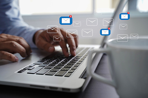 포토 JPG 해외이미지 디자인 커피 컨셉 인터넷 일러스트 비즈니스 텍스트 통신 모바일 직장 사람 사람없음 그래픽 노트북 컴퓨터 디지털 모니터 웹 업무 네트워크 메시지 이메일 E 연결 편지 전자 소재 온라인 전송 마케팅 소셜 편지쓰기 목차 해외202008 해외포토 알파벳 음료 회사 전자제품 기록 작업 파일형식