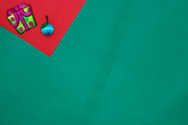 포토 JPG 해외이미지 나무 계절 별 백그라운드 크리스마스장식 크리스마스 겨울 패턴 과일 공 탁자 휴가 새로움 새해 프레임 선물 사람없음 목재 장식 빨간색 선물상자 산타클로스 축제 장식볼 흰색 나뭇가지 축하 신용카드 눈송이 정상 책상 레이아웃 위치 전나무 구성 카피스페이스 미니멀 해외202008 해외포토 자연요소 식물 기념일 컬러 가구 컨셉 무늬 재료 눈_날씨 금융 상자 공백 파일형식