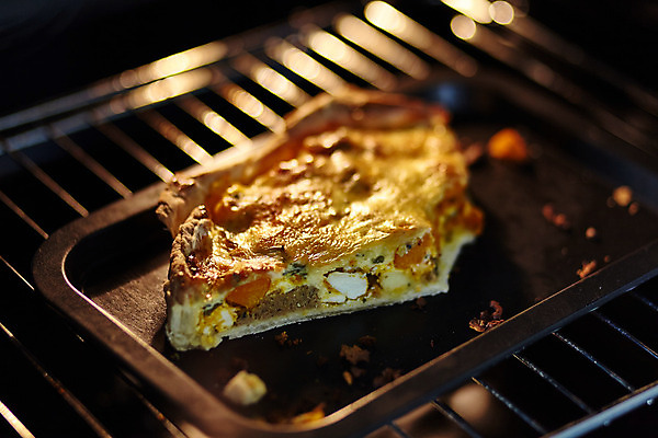 포토 JPG 해외이미지 전통 음식 채소 재료 부분 가정 치즈 쟁반 실내 건강 요리 사람없음 케이크 주방 식사 저녁식사 빵집 신선 뜨거움 오븐 맛 그릴 굽기 상쾌 유기농 만들기 레시피 프랑스어 점심식사 방법 채식주의자 타르트 페스츄리 핸드메이드 홈메이드 맛있는 해외202008 해외포토 문자 웰빙 감정 빵 컨셉 모션 주방용품 디저트 유제품 내부 상점 가전제품 구이 채식 파이_빵 파일형식