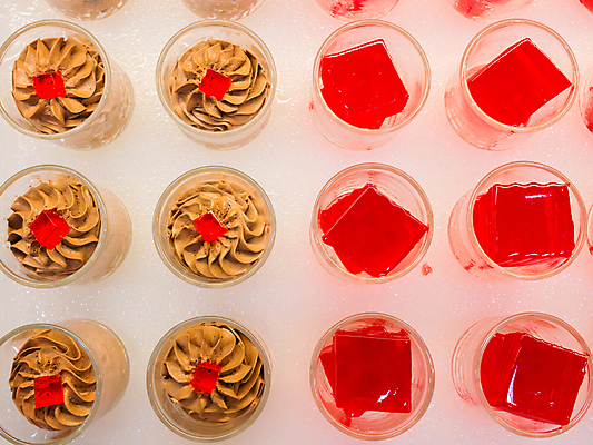 포토 JPG 해외이미지 음료 음식 다이어트 휴식 아이스크림 디저트 치즈 건강 사랑 어류 사람없음 빨간색 컬러풀 케이크 계란 일본 얼음 저녁식사 힘 우유 에너지 추위 신선 달콤 아침식사 기름 정크푸드 시원함 설탕 먹기 해산물 크림 유기농 날것 시럽 코코넛 버터 푸딩 점심식사 연소 바닐라 오메가 커스터드 맛있는 해외202008 해외포토 자연요소 웰빙 감정 아시아 컬러 컨셉 과일 모션 유제품 알 식사 수중동물 맛 파일형식