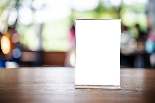 포토 JPG 해외이미지 템플릿 배너 종이 음식 백그라운드 일러스트 비즈니스 탁자 선반 프레임 텐트 서기 이벤트 사람없음 내부 목재 라벨 판매 상점 식당 저녁식사 공백 카페 정보 흰색 바 신용카드 상품 소프트포커스 인쇄 플라스틱 계산대 오브젝트 사인 메뉴 진열장 질서 카페테리아 거짓 고립 보유 목업 아크릴 해외202008 해외포토 나무 컬러 가구 재료 모션 재질 촬영기법 캠핑도구 금융 식사 예절 파일형식