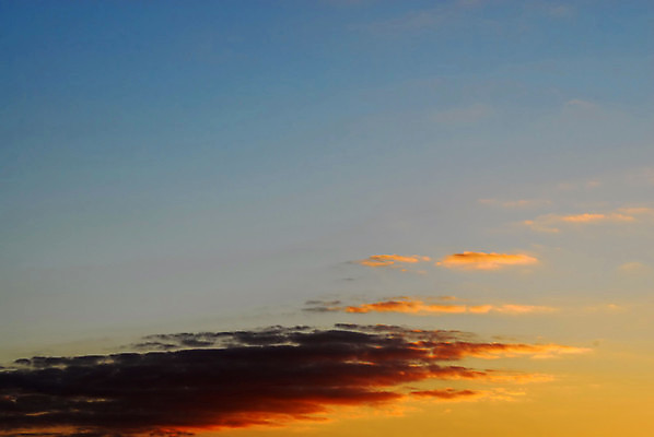 포토 JPG 해외이미지 구름 백그라운드 오렌지 자연 하늘 날씨 추상 풍경 사람없음 야외 빨간색 파란색 빛 갈색 노란색 환경 보라색 어둠 침묵 황혼 일몰 황금 야간 저녁 제비꽃 장면 내추럴 해외202008 해외포토 자연요소 꽃 컬러 무늬 과일 노을 소리 생태계 파일형식