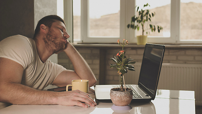 포토 JPG 해외이미지 백인 직업 학생 라이프스타일 여자 교육 남자 행복 종이 어린이 거실 인터넷 비즈니스 학교 가정 청소년 아파트 주택 실내 한명 사람 앉기 성인 10대 책 가로 노트북 스마트폰 학습 스터디 컴퓨터 사무실 독서 주방 자료 방 시험 기록 업무 작업 기술자 연결 사이버 무선전화기 책상 분석 명상 교과서 준비 대학교 온라인 소셜미디어 온라인강의 해외202008 해외포토 서양인 1 감정 가구 컨셉 모션 교재 내부 건물 생활 전자제품 핸드폰 스마트기기 강의 전화기 파일형식 언택트