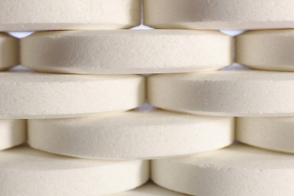 포토 JPG 해외이미지 벽 과학 백그라운드 건강 병원 사람없음 치료 알약 약 쌓기 약초 질병 약국 비타민 중독 조제 고립 돌봄 마약 항생제 해외202008 해외포토 의학 모션 풀_식물 만들기 영양소 파일형식