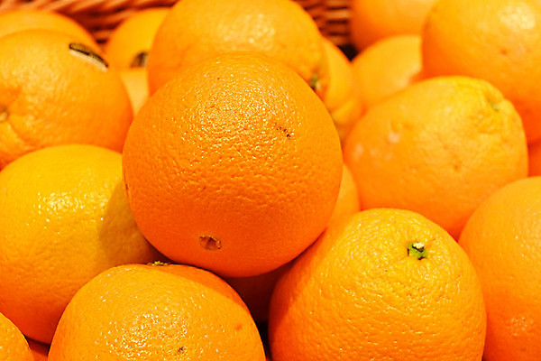 포토 JPG 해외이미지 잡화 음식 백그라운드 농업 오렌지 과일 재료 자연 귤 건강 사람없음 쌓기 상점 주스 신선 원형 그룹 시장 달콤 맛 피부 유기농 질감 날것 비타민 흙더미 슈퍼마켓 내추럴 매각 숙성 채식주의자 많음 맛있는 해외202008 해외포토 도형 웰빙 산업 음료 컨셉 모션 신체부위 흙 생태계 채식 영양소 파일형식 더미