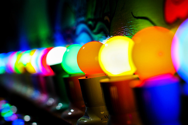 포토 JPG 해외이미지 디자인 백그라운드 전등 조명 사람없음 그래픽 장식 빛 컬러풀 축제 어둠 수집 부드러움 줄서기 해외202008 해외포토 컬러 모션 감각 파일형식