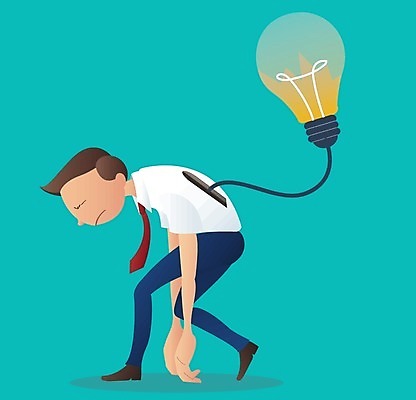 EPS 해외이미지 전신 무료이미지 디자인 남자 백그라운드 컨셉 일러스트 비즈니스 전구 피곤 한명 성인 비즈니스맨 연결 성인남자한명만 해외202008 해외일러스트 1 사람 직장인 남자한명만 성인남자만 파일형식 벡터