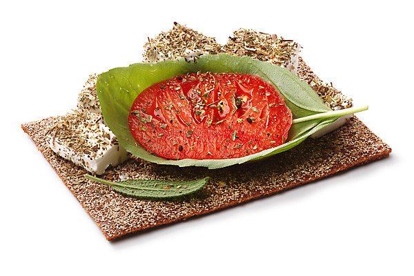 포토 JPG 해외이미지 음식 빵 조각 잎 토마토 건조 샌드위치 사람없음 크래커 펼침 햄버거 흰색 오픈 부드러움 버터 바질 고립 페타치즈 리코타치즈 해외202008 해외포토 식물 컬러 채소 모션 치즈 패스트푸드 쿠키 감각 파일형식