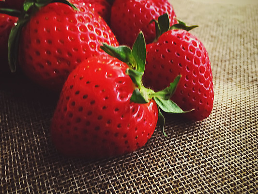 포토 JPG 해외이미지 딸기 근접촬영 사람없음 해외202008 해외포토 뷰포인트 과일 파일형식