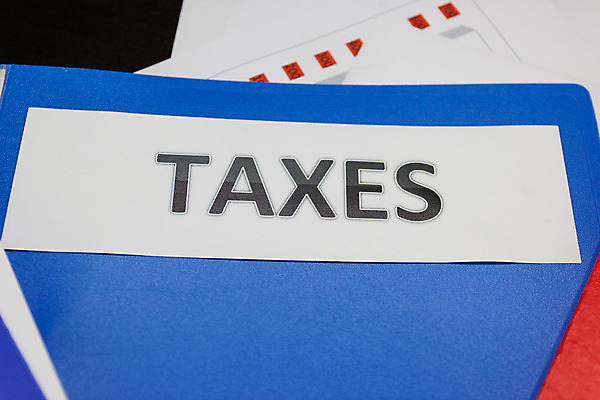 포토 JPG 해외이미지 돈 비즈니스 탁자 사람없음 금융 재산 파일 폴더 회계 세금 해외202008 해외포토 가구 경제 파일형식