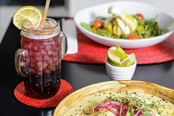 포토 JPG 해외이미지 음료 과일 유리 휴가 귤 선인장 사람없음 여름 식당 저녁식사 주스 우정 축하 신선 칵테일 달콤 레몬 상쾌 라임 섞기 해외202008 해외포토 식물 계절 감정 컨셉 재질 주류 친구 상점 식사 맛 파일형식