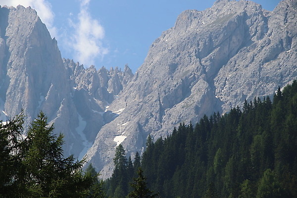 포토 JPG 해외이미지 공원 유럽 호수 여행 자연 휴가 산 풍경 사람없음 야외 목재 물 여름 컬러풀 반사 계곡 놀람 이탈리아 하이킹 가을 보트 숲 오두막 알프스 카누 프라하 남쪽 내추럴 절정 해외202008 해외포토 자연요소 나무 계절 공공시설 감정 나라 컬러 배_교통 재료 레저 표정 수상스포츠 방향 생태계 체코 파일형식