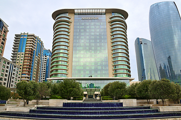 포토 JPG 해외이미지 구름 공원 도로 스포츠 여행 유리 하늘 호텔 휴가 휴식 사람 사람없음 건물 축제 산책 장비 자유 가을 고속도로 저녁 아스팔트 철 정사각형 흐림 독립 아제르바이잔 정부 집회 해외202008 해외포토 자연요소 도형 건축물 계절 공공시설 나라 길 컨셉 교통시설 재질 숙소 날씨 야간 파일형식