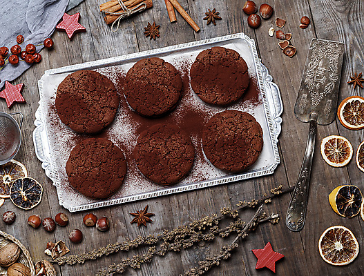 포토 JPG 해외이미지 탁자 쟁반 사람없음 쌓기 쿠키 초콜릿 달콤 플랫레이 해외202008 해외포토 가구 모션 디저트 플랫 맛 파일형식