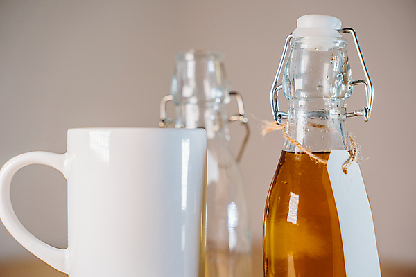 포토 JPG 해외이미지 음료 과일 재료 유리 포도 건강 사람없음 치료 꼬리표 주스 신선 양념 액체 황금 사과 갈증 상쾌 에코 유기농 생물학 날것 비타민 건강식 바이오 보증 식초 신맛 채식주의자 핸드메이드 해외202008 해외포토 웰빙 교육 감정 음식 의학 재질 라벨 환경 맛 채식 빚 영양소 파일형식