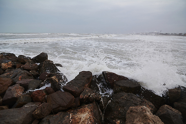 포토 JPG 해외이미지 구름 파도 바다 여행 겨울 자연 하늘 산 파노라마 노르웨이 풍경 사람없음 야외 물 여름 파란색 태양 반사 일출 환경 추위 바위 흰색 시간 서핑 역동적 장면 장노출 빙산 수평선 해외202008 해외포토 자연요소 계절 유럽 컬러 컨셉 촬영기법 노을 돌_바위 수상스포츠 생태계 파일형식
