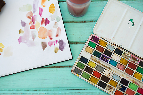 포토 JPG 해외이미지 종이 사람없음 목재 물감 미술도구 팔레트 해외202008 해외포토 나무 재료 오브젝트 파일형식