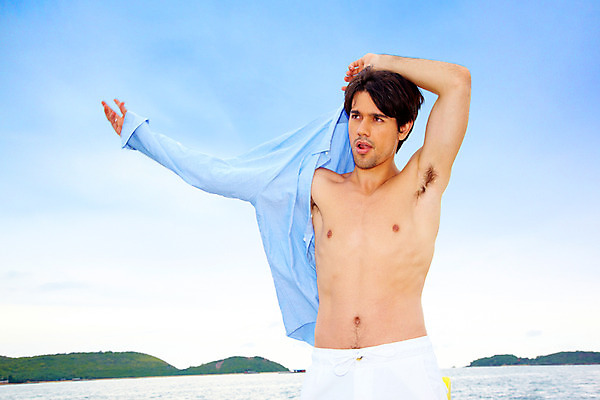 포토 JPG 주간 서양인 구름 모델 해외기획촬영 남자 여유 바다 섬 해외여행 여행 포즈 기획촬영 2009년태국 셔츠 요트 파타야 태국 하늘 휴가 휴식 한명 서기 사람 손짓 상반신 20대 성인 야외 여름 여름휴가 바캉스 흰바지 남자만 남자한명만 성인남자만 청년만 청년남자만 청년남자한명만 성인한명만 성인남자한명만 성인만 국내포토 자연요소 외국인 1 해외 계절 감정 아시아 컨셉 상의 배_교통 바지 모션 청년 파일형식 여름_계절